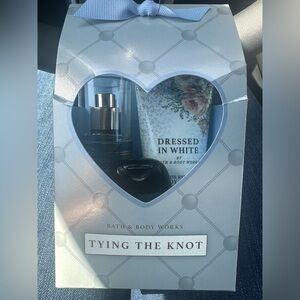 Bath & body works tying the knot set